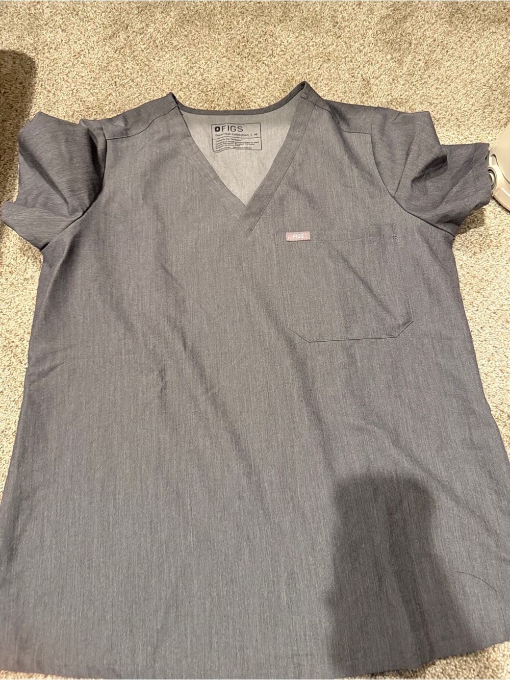 Figs women's Catarina scrub Top in graphite